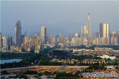 了解上海大学的位置和周边环境